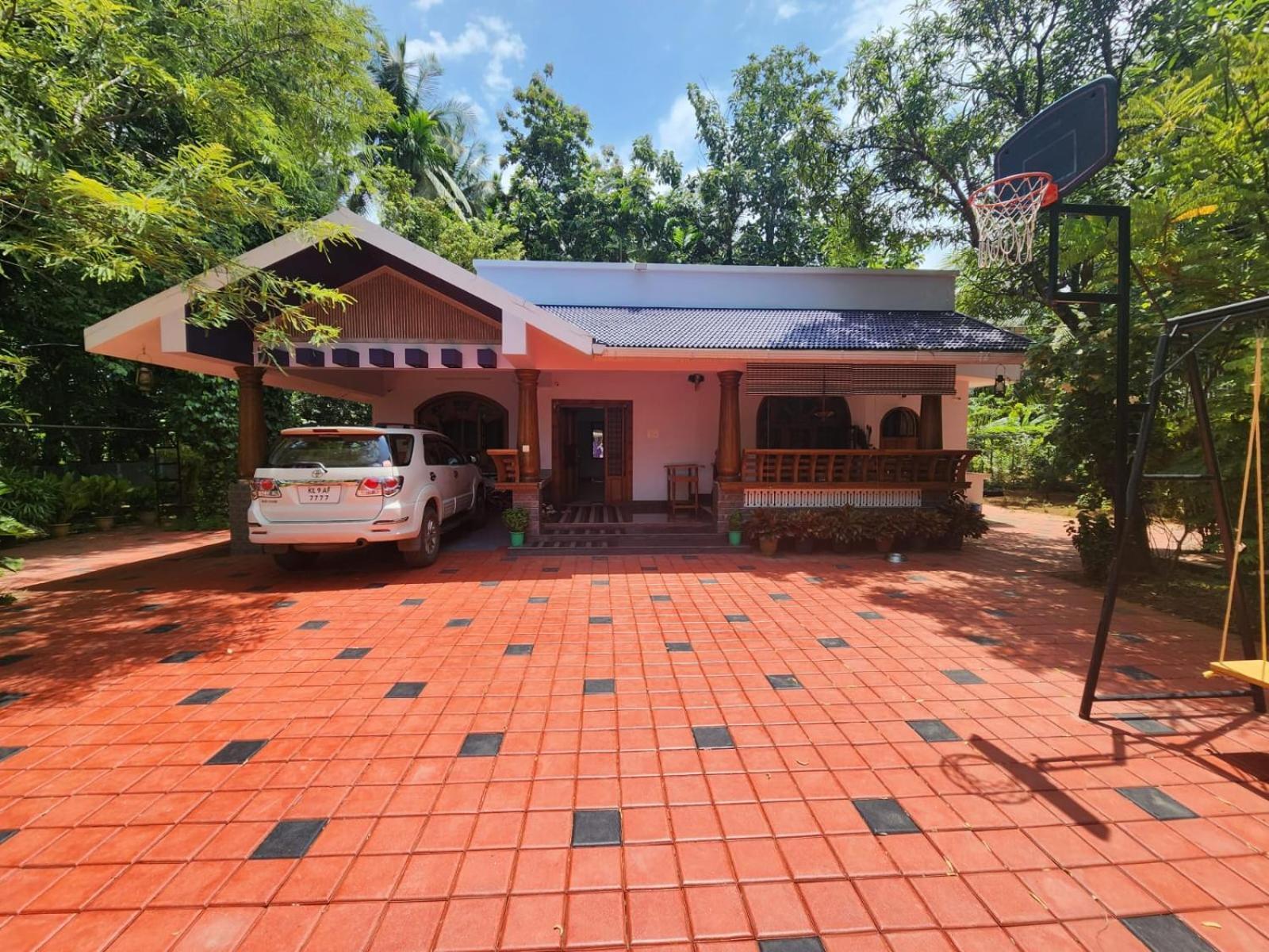Serenity Villa And Treehouse Palakkad Exterior photo